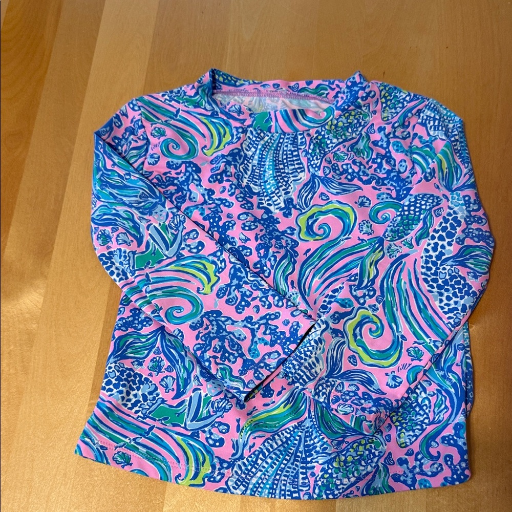 SOLD!! Lilly Pulitzer rash guard excellent condition